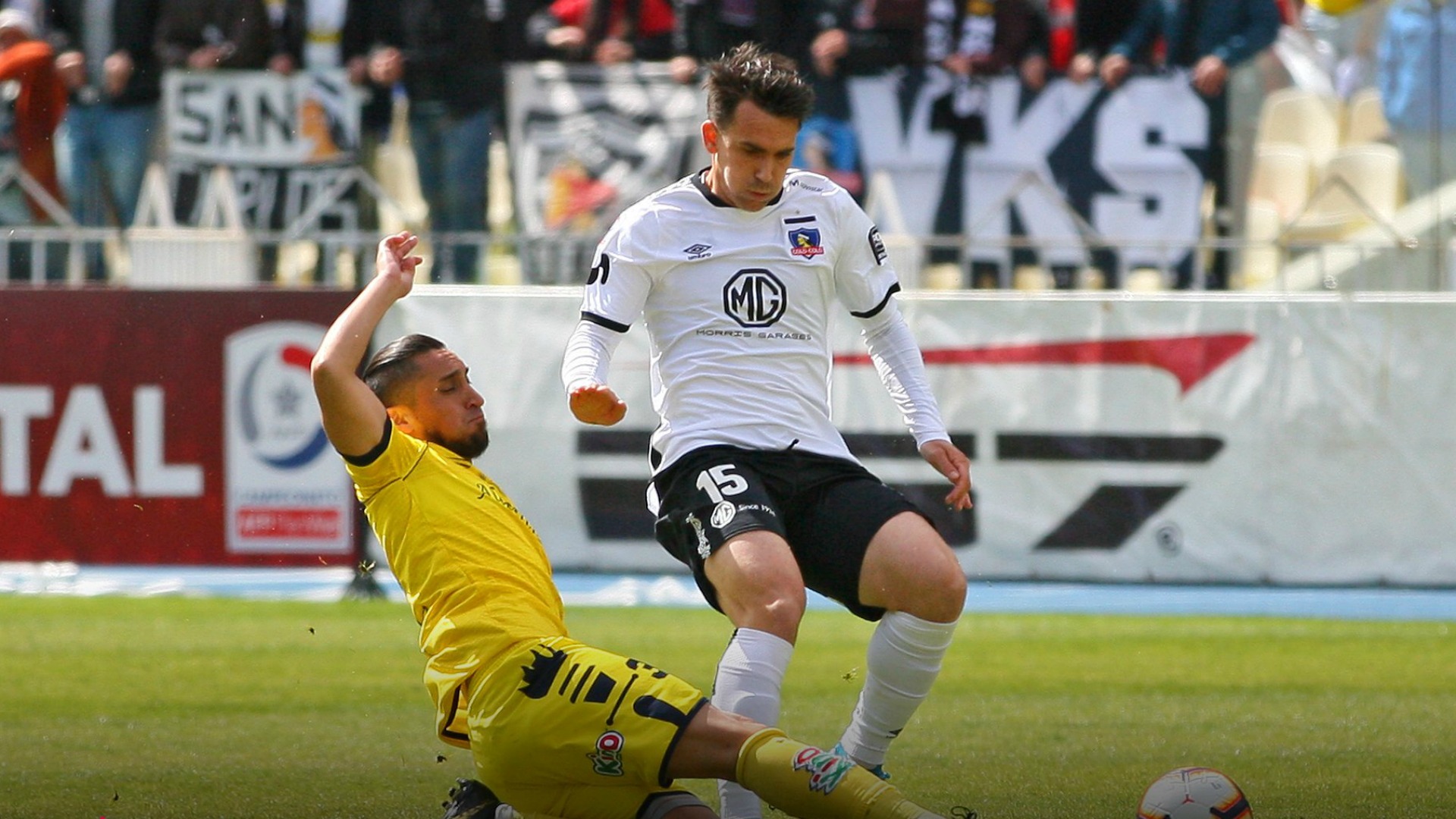 Universidad de Concepción derrota a un deslucido Colo Colo ...